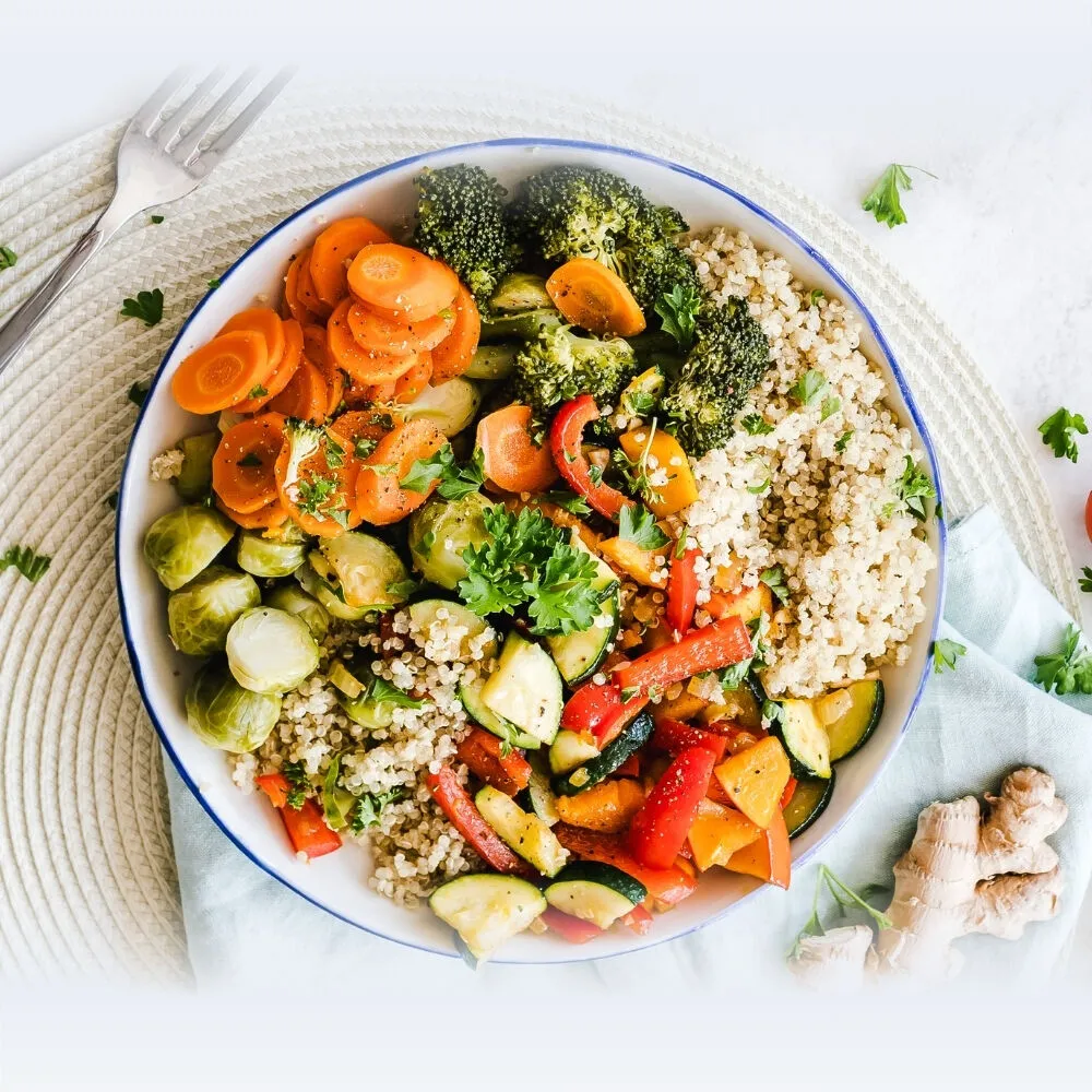 Ocean Cove Lodge Restaurant, Bar, and Grill with cozy dining area